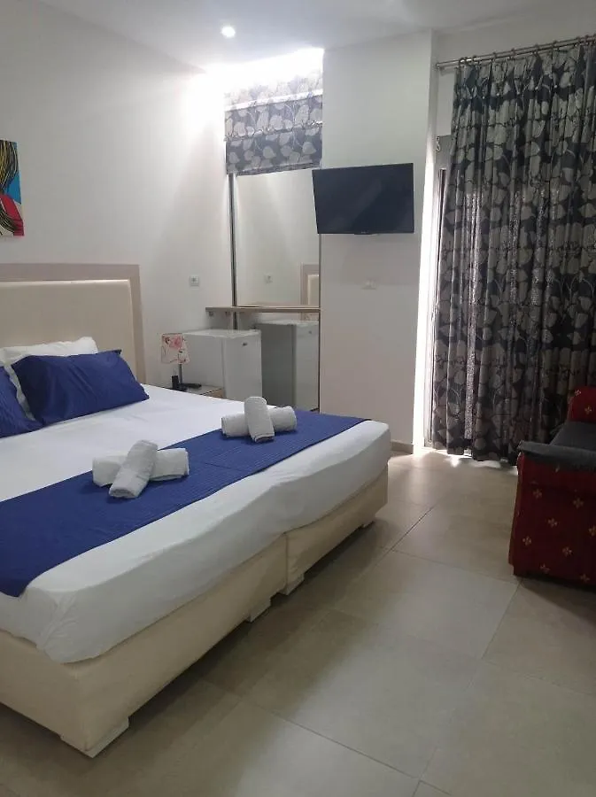 Summer Life Apartments Sarandë