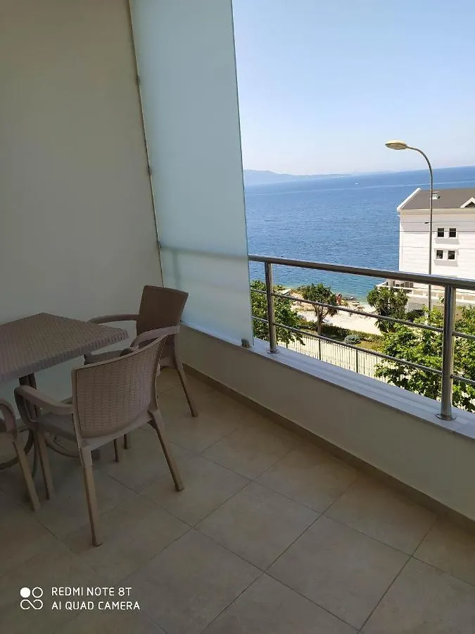 Summer Life Apartments Sarande