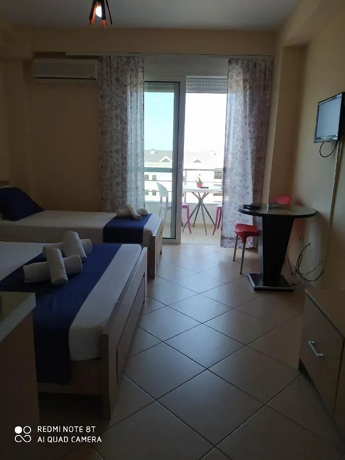Summer Life Apartments Sarande